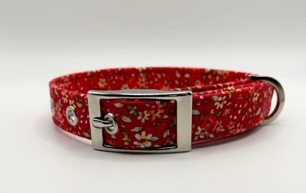 Red With Tiny Yellow Flowers Dog Collar