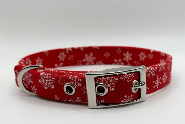 Snowflakes On Red tartan Dog Collar